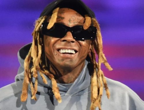 LIL WAYNE GATHERS ALL 4 OF HIS KIDS FOR THANKSGIVING FAMILY PHOTO by RUTH HAWKI
